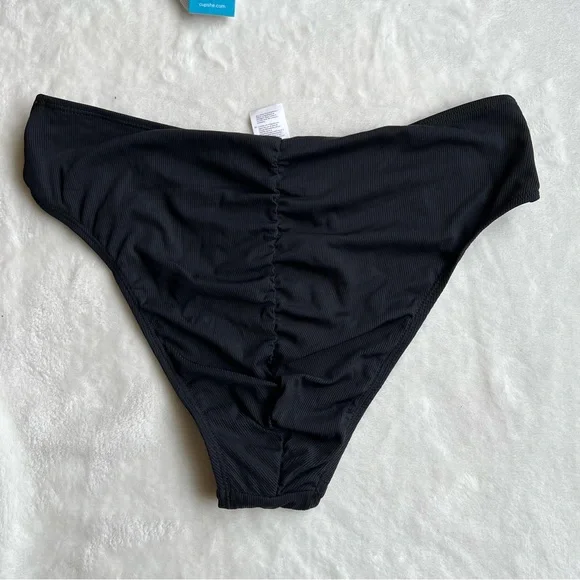 New Cupshe Black Bikini Set - Picture 3 of 6